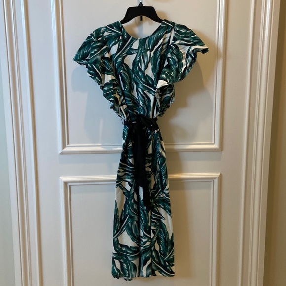 Who What Wear Dresses Tropical Palm Print Dress Poshmark who-what-wear-dresses-tropical-palm-print-dress-poshmark
